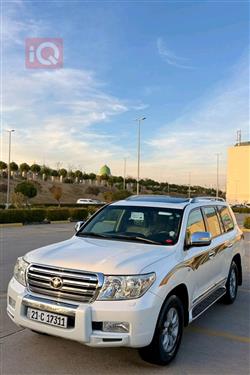 تويوتا لاندكروزر